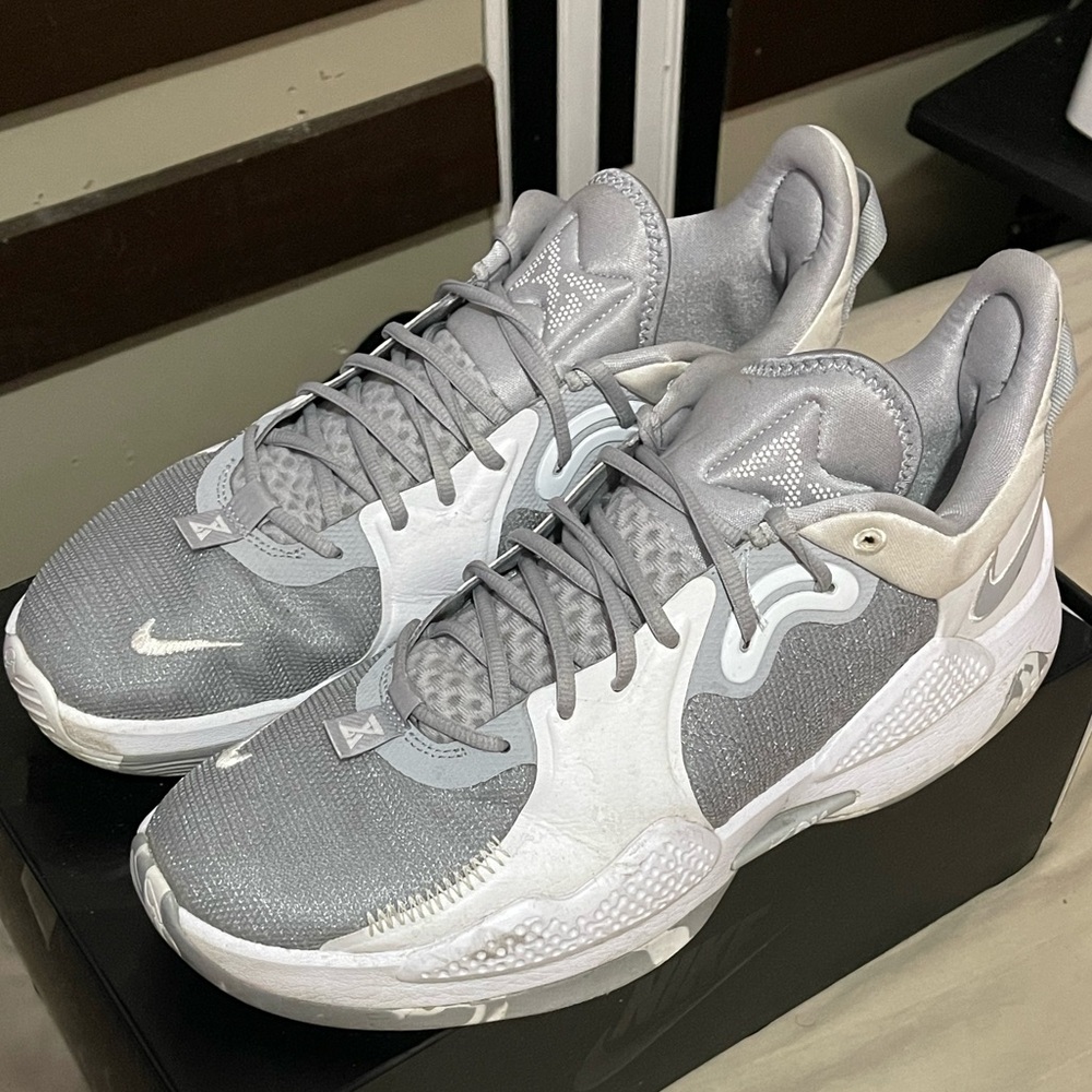Nike Pg5 wolf gray white size 13